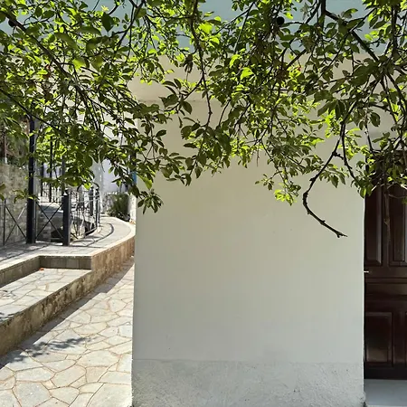 Katoi - Traditional House Apartman *