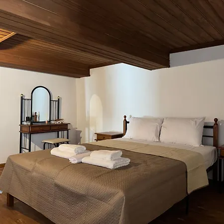 Apartman Katoi - Traditional House *